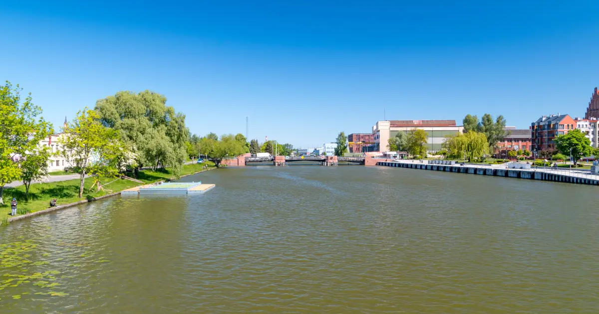 Buczyniec Tam i Z Powrotem – Odkrywanie Uroków Kanału Elbląskiego